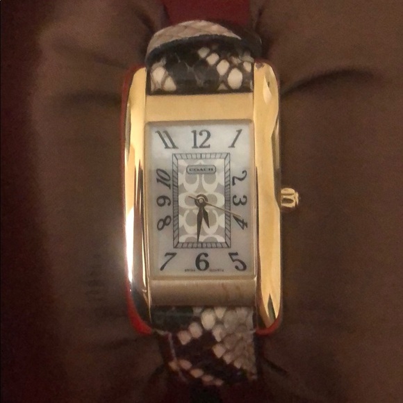 Coach watch - Picture 2 of 3